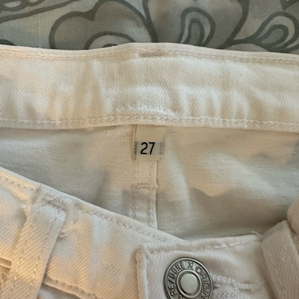Women's Redone Jeans - Picture 6 of 9